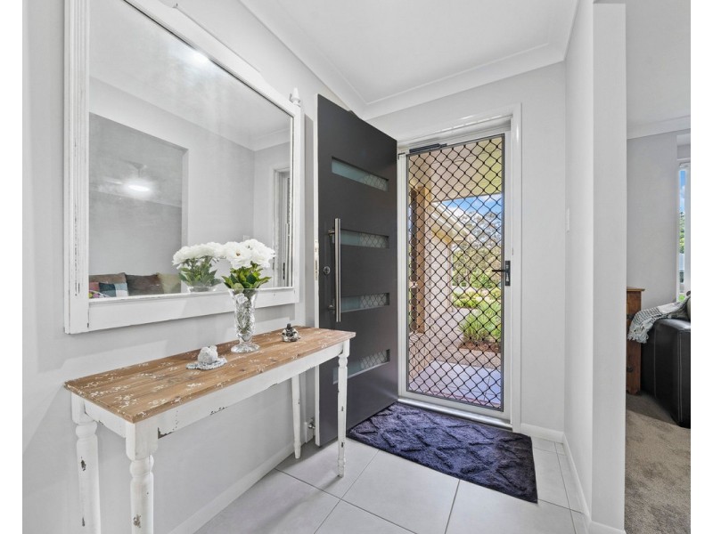 10 Dove Crescent, Kleinton QLD 4352