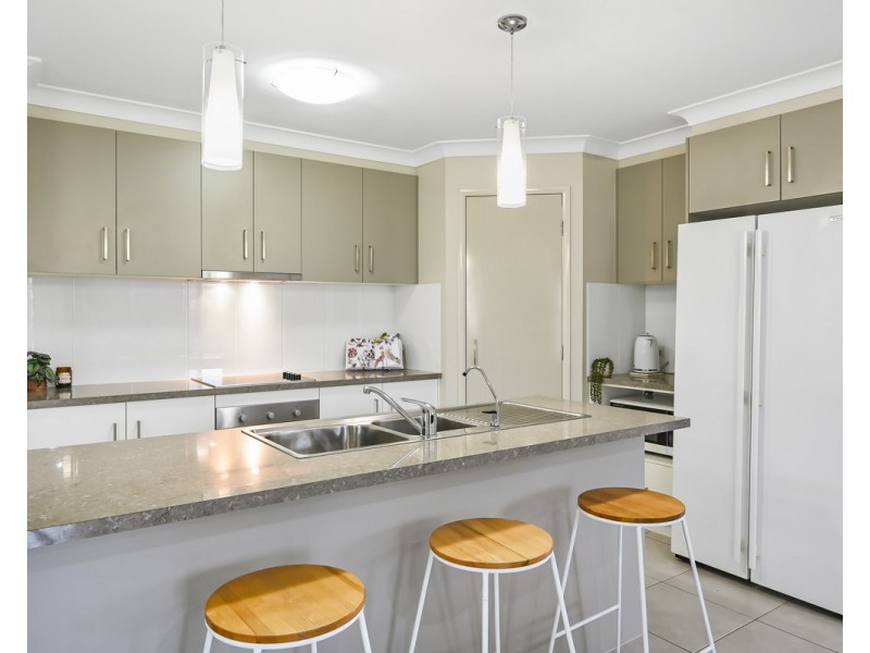 10 Dove Crescent, Kleinton QLD 4352