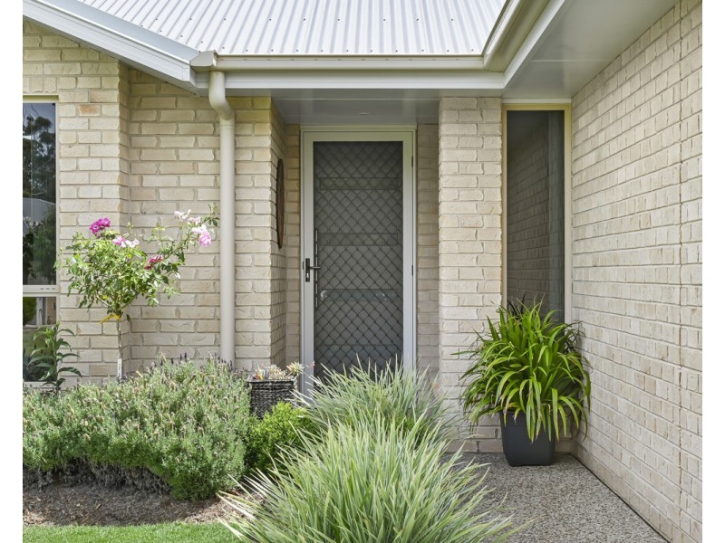 10 Dove Crescent, Kleinton QLD 4352