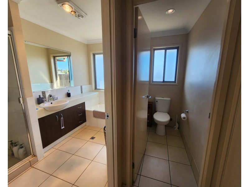 96A Hogg Street, Wilsonton Heights QLD 4350