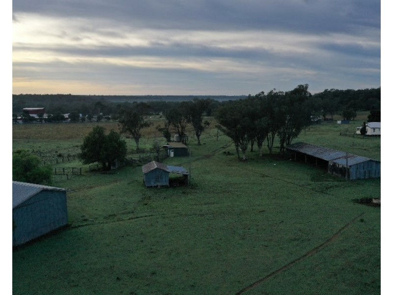 2073 Kingsthorpe Haden Road, Goombungee QLD 4354