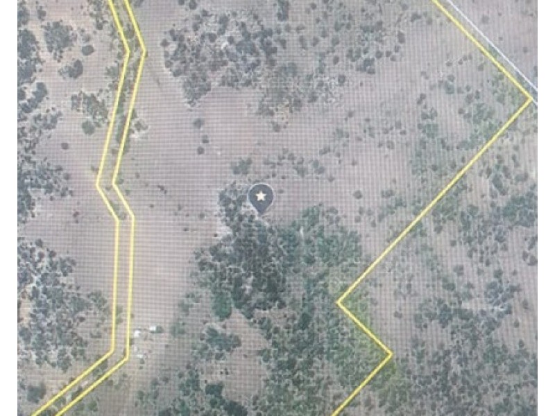 5227 New England Highway, Emu Creek QLD 4355