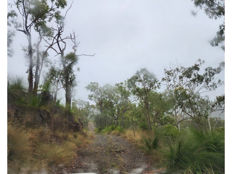 887 Rossmore Road, Black Snake QLD 4600