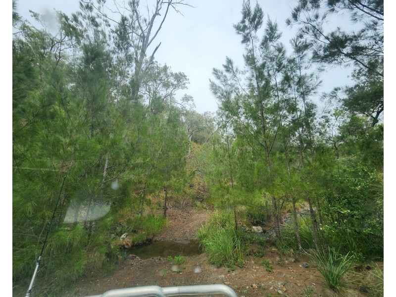 887 Rossmore Road, Black Snake QLD 4600