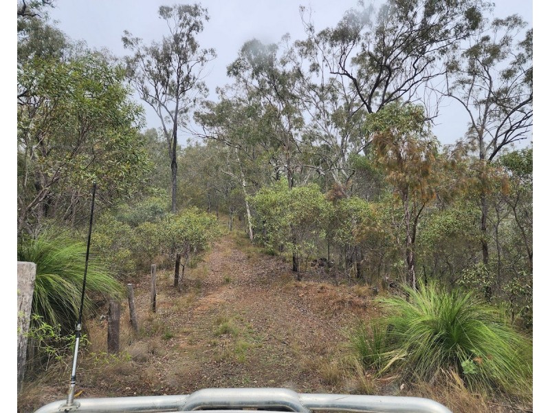 887 Rossmore Road, Black Snake QLD 4600