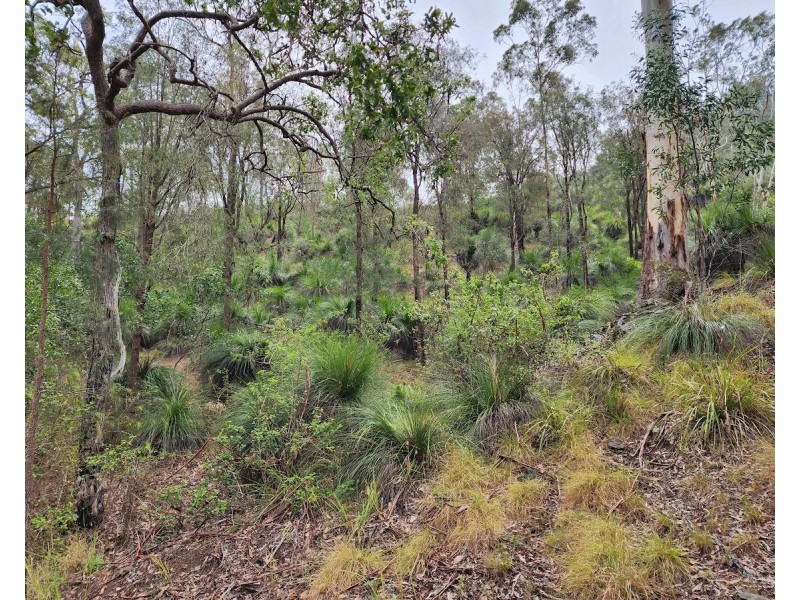 887 Rossmore Road, Black Snake QLD 4600