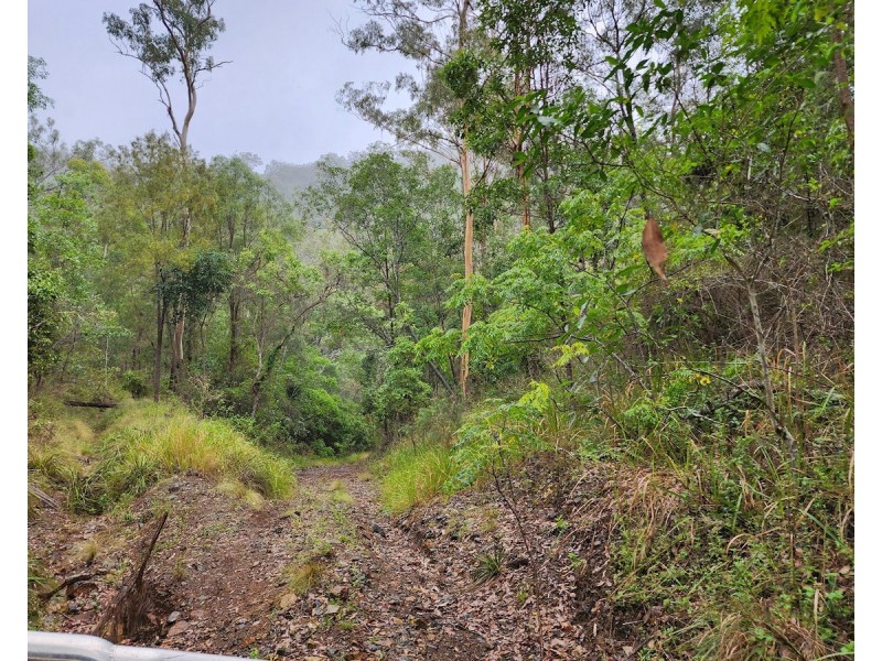 887 Rossmore Road, Black Snake QLD 4600