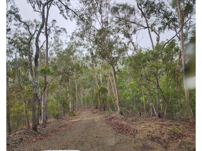 887 Rossmore Road, Black Snake QLD 4600