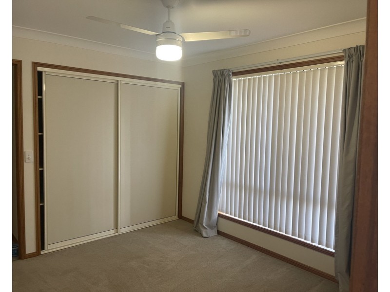 17 Edzill Street, Wilsonton Heights QLD 4350