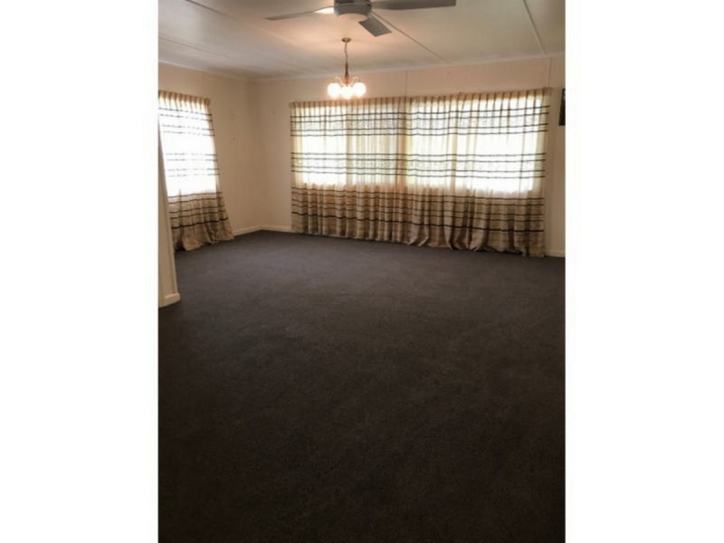 3 Moreton Street, Dalby QLD 4405