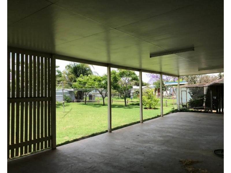 3 Moreton Street, Dalby QLD 4405