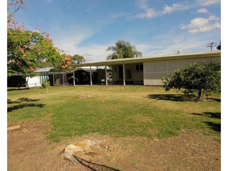 3 Moreton Street, Dalby QLD 4405