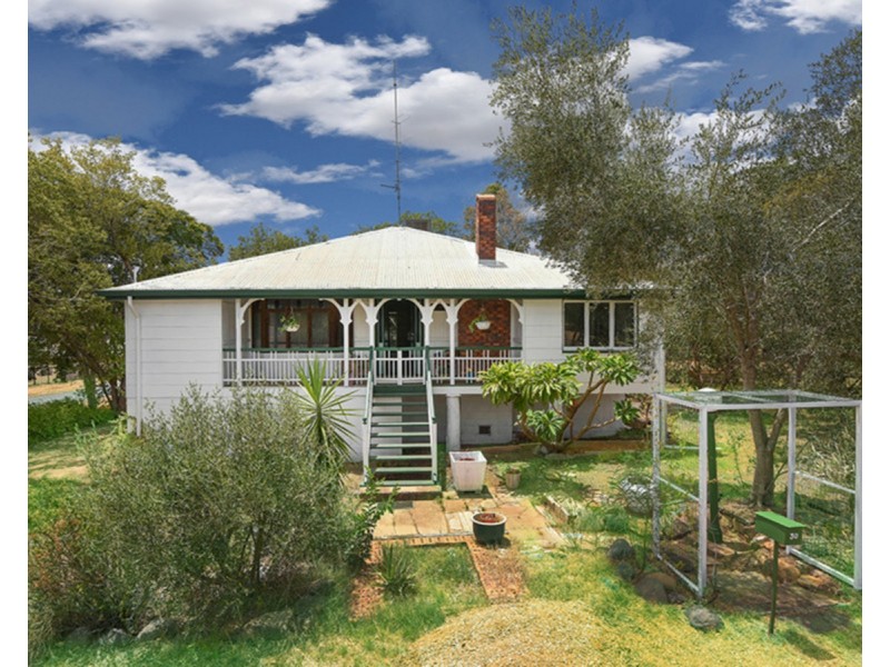 30 Laidley Street, Helidon QLD 4344