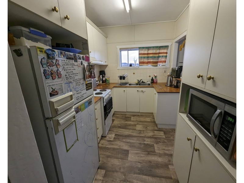 1 Progress Street, Quinalow QLD 4403