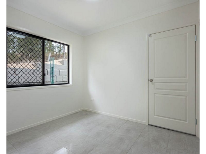 15 Dolleys Road, Withcott QLD 4352