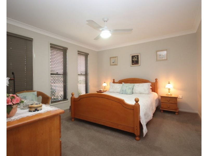 18 Lee Court, Crows Nest QLD 4355