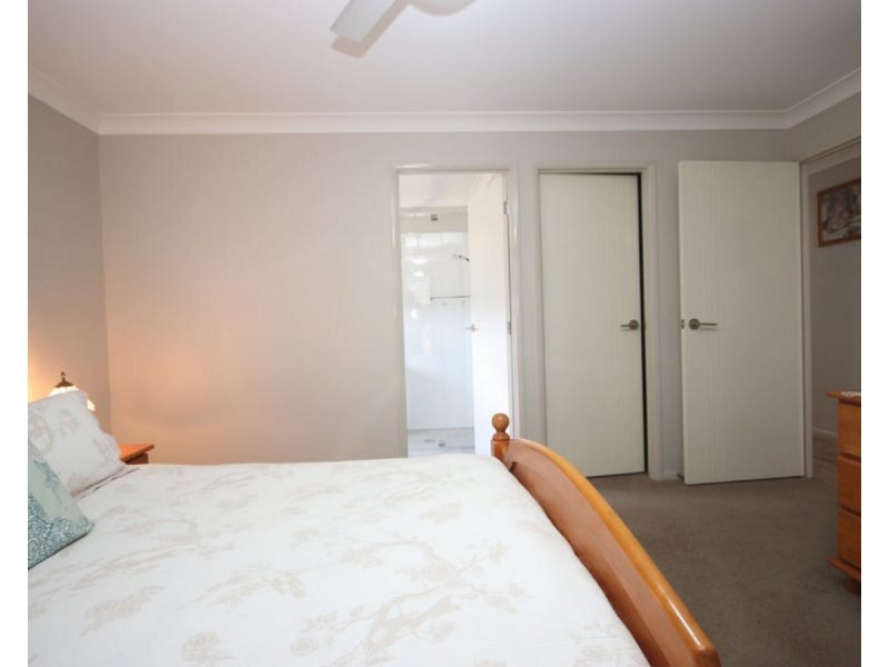 18 Lee Court, Crows Nest QLD 4355