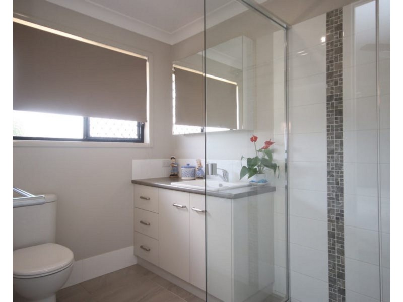 18 Lee Court, Crows Nest QLD 4355