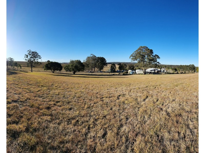 2/52 Woodlea Court, Crows Nest QLD 4355