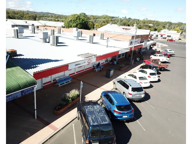 2/52 Woodlea Court, Crows Nest QLD 4355