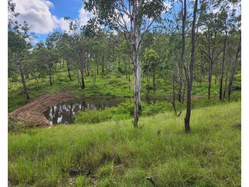 128 Garvey Road, Ravensbourne QLD 4352