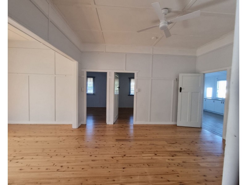 262 North Street, Rockville QLD 4350