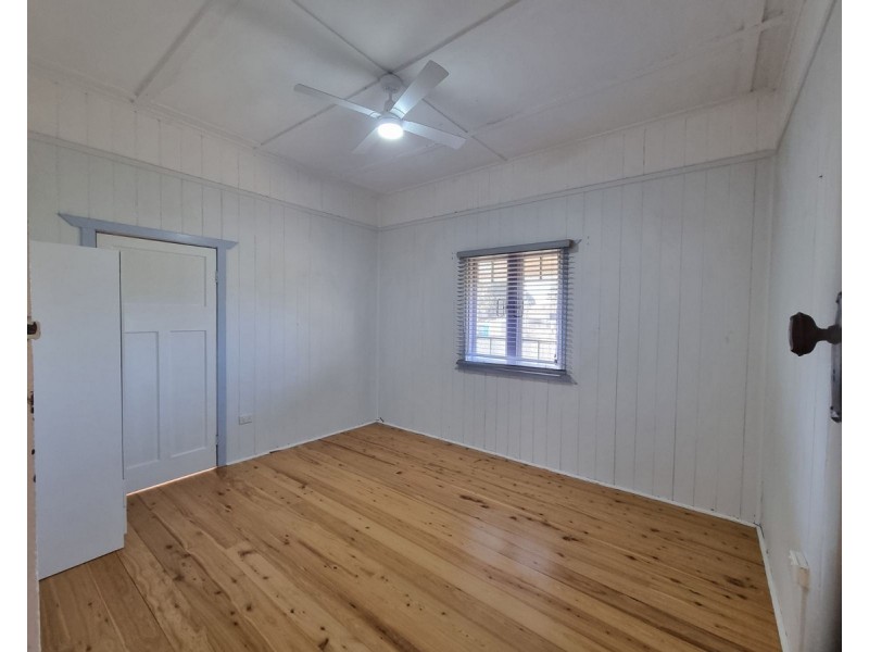 262 North Street, Rockville QLD 4350