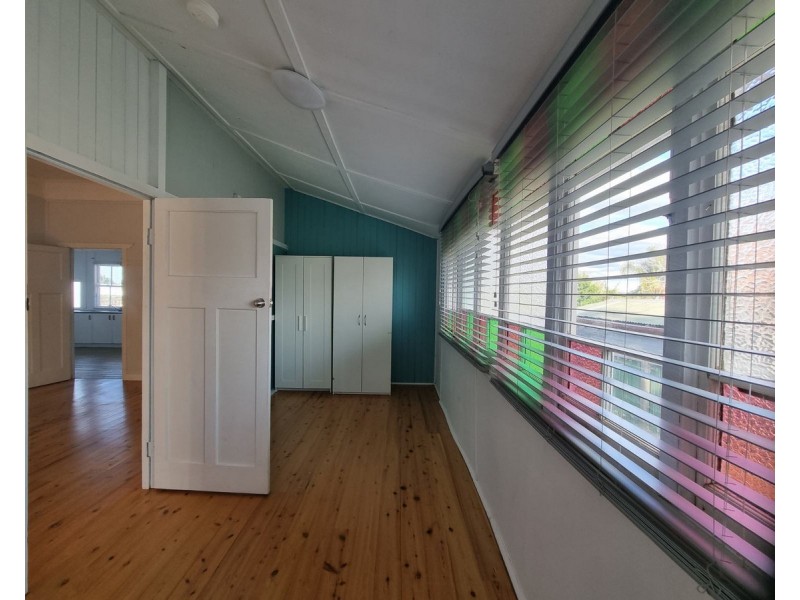 262 North Street, Rockville QLD 4350