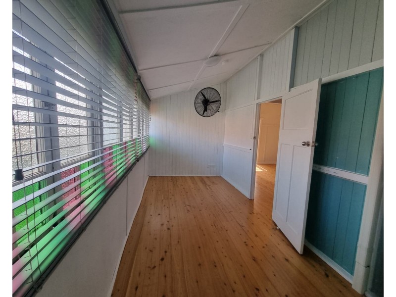 262 North Street, Rockville QLD 4350