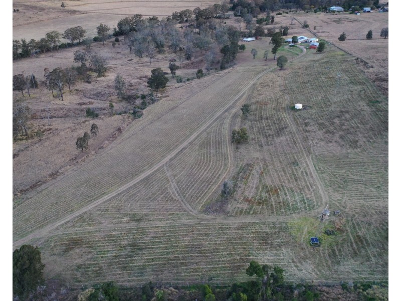 48 Gowlett Road, Haden QLD 4353