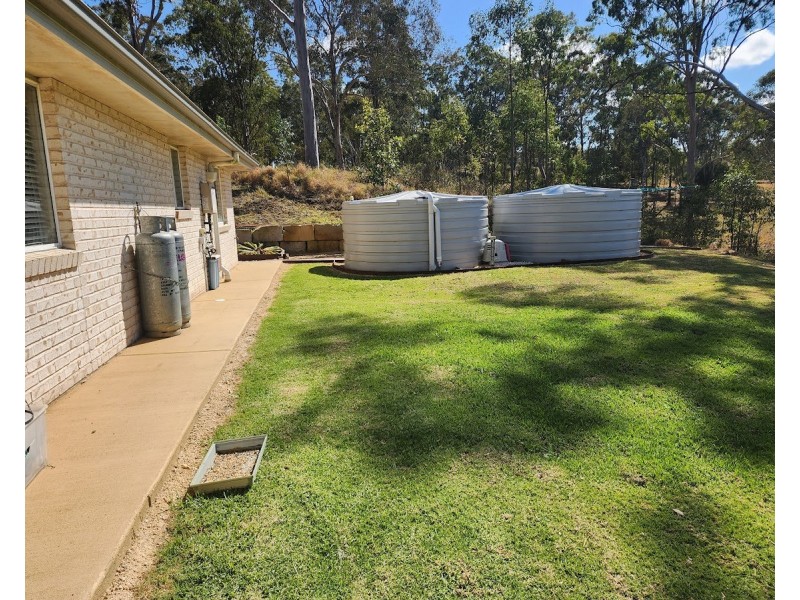 38 Robinson Road, Geham QLD 4352
