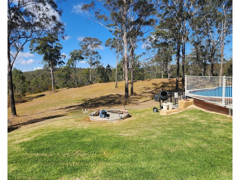 38 Robinson Road, Geham QLD 4352