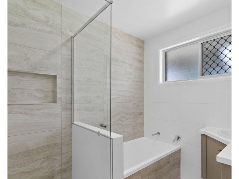 72 Jennifer Crescent, Darling Heights QLD 4350