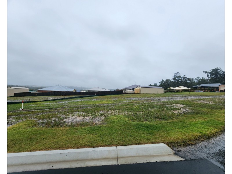 Parklands Estate, Crows Nest QLD 4355