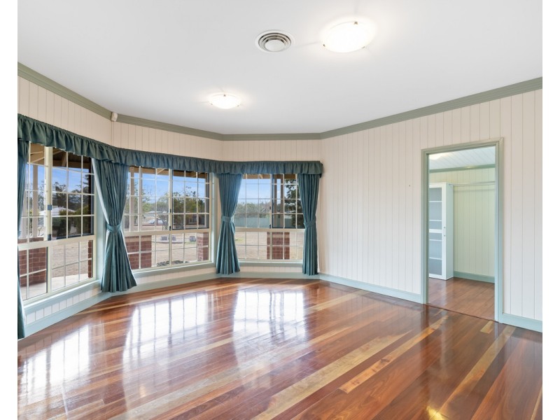 10 Helendale Drive, Helidon Spa QLD 4344