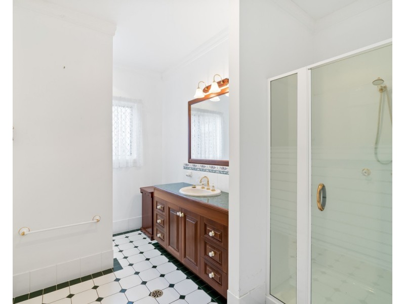 10 Helendale Drive, Helidon Spa QLD 4344