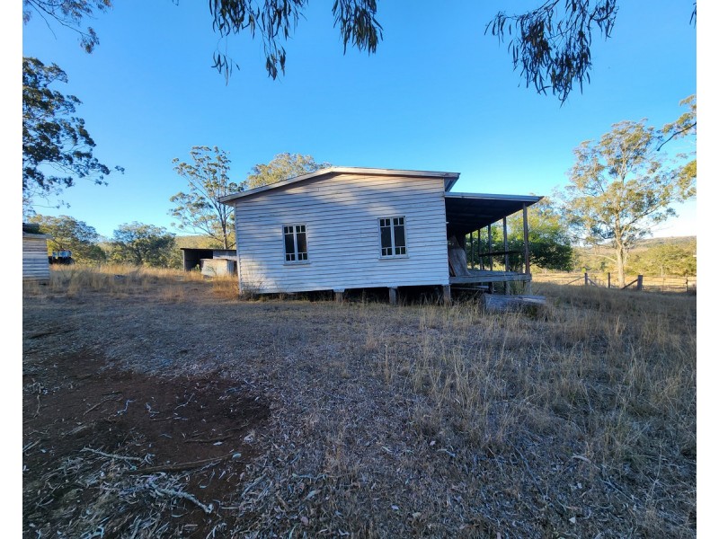369 Schefe Road, Coalbank QLD 4352