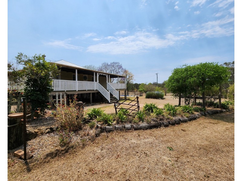 49 Palms Road, Cooyar QLD 4402