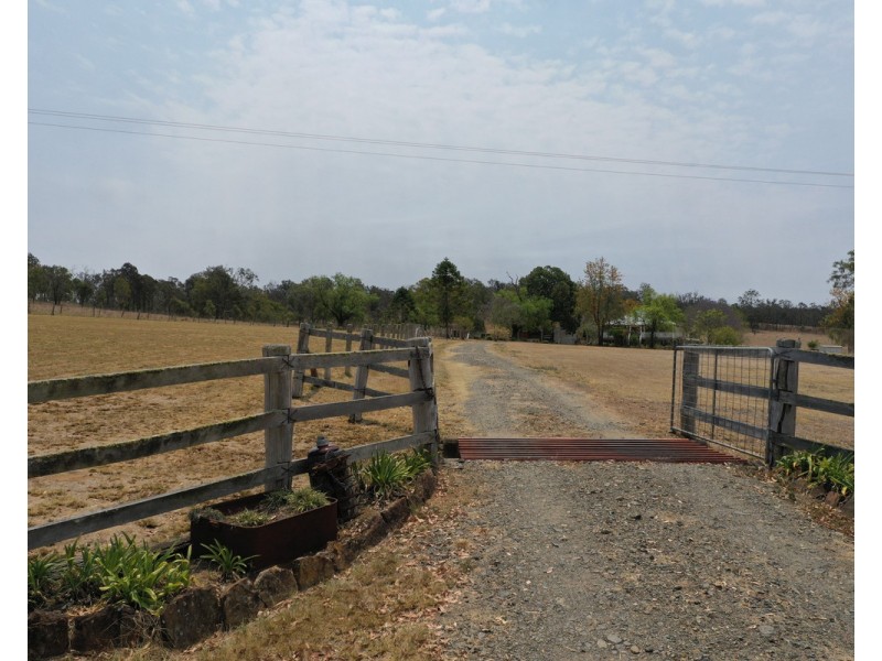 49 Palms Road, Cooyar QLD 4402