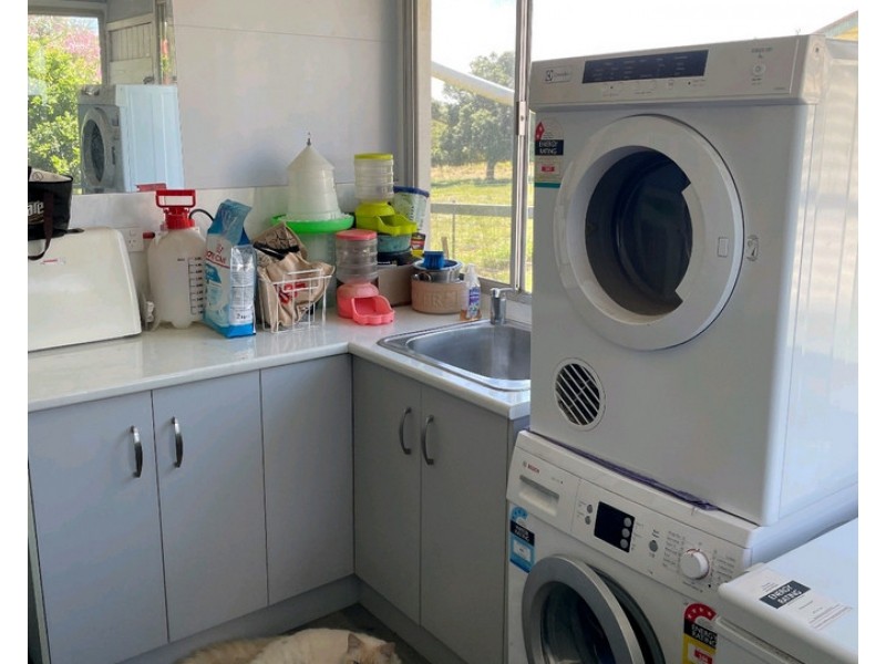 119 Hartwigs Road, Douglas QLD 4354