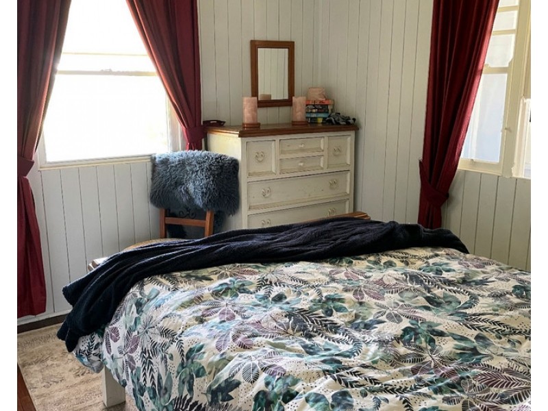 119 Hartwigs Road, Douglas QLD 4354