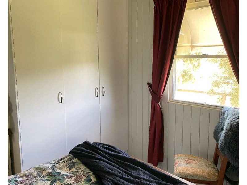 119 Hartwigs Road, Douglas QLD 4354