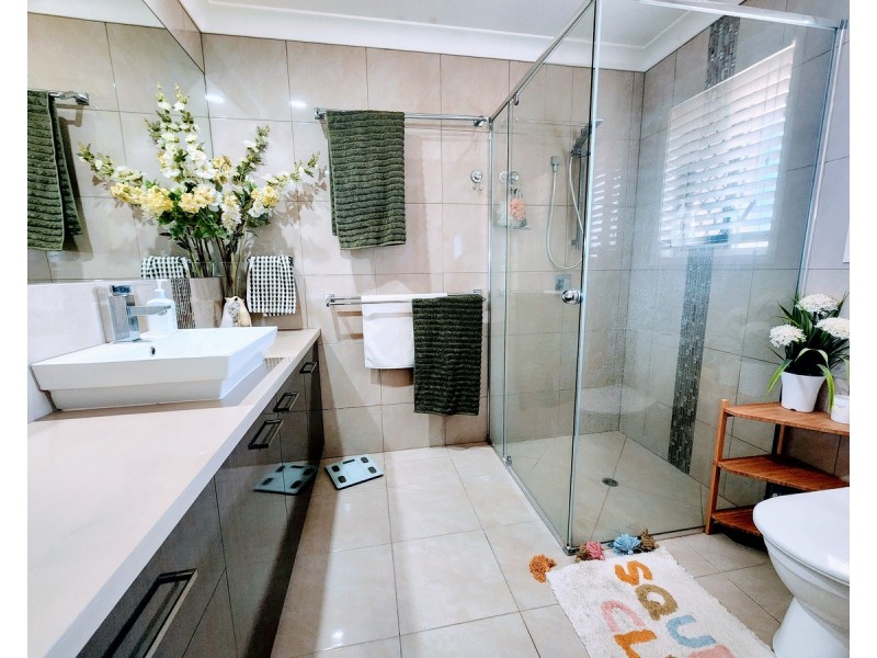 22 Ridge Drive, Cambooya QLD 4358