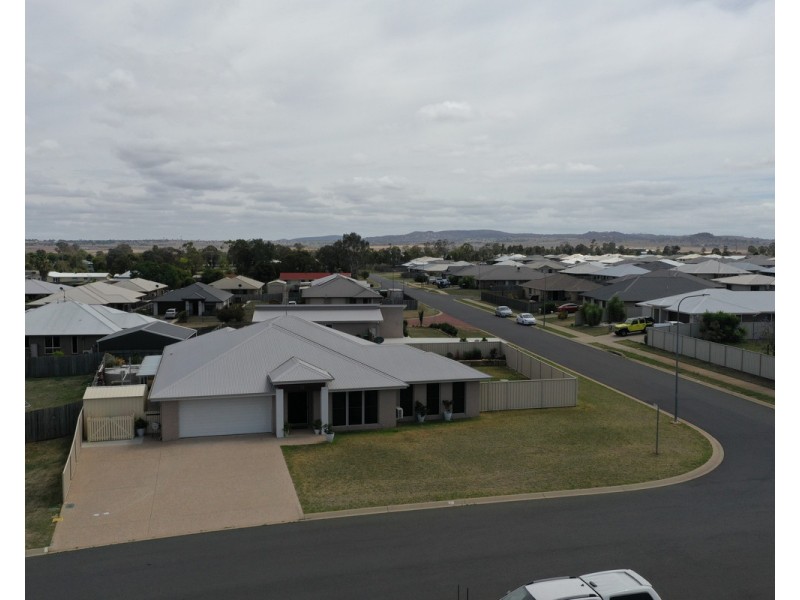 22 Ridge Drive, Cambooya QLD 4358