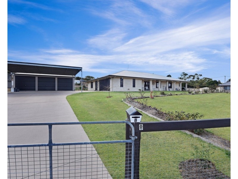 8 Gowrie Tilgonda Road, Gowrie Junction QLD 4352