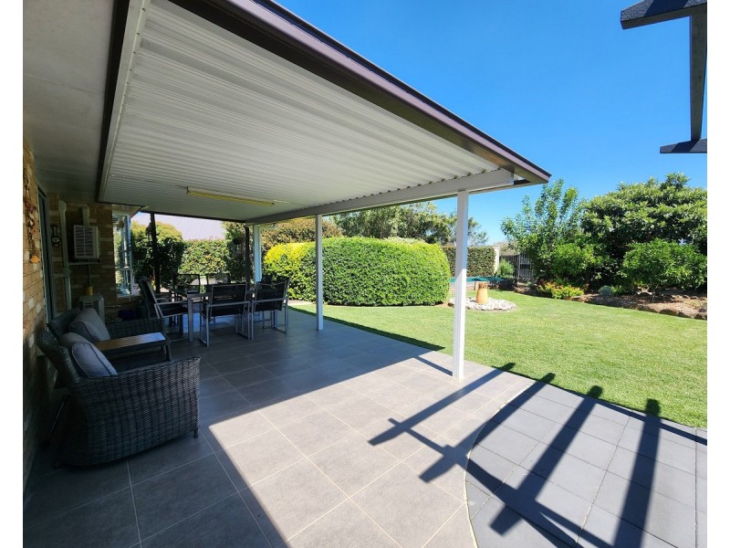 14 Vicky Avenue, Crows Nest QLD 4355