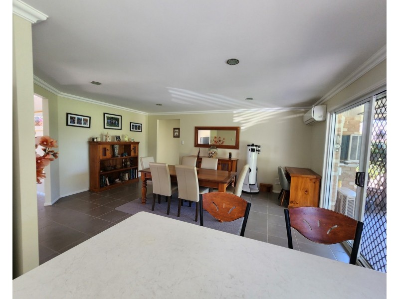 14 Vicky Avenue, Crows Nest QLD 4355
