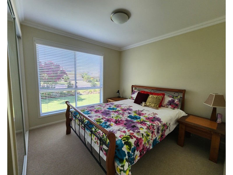 14 Vicky Avenue, Crows Nest QLD 4355