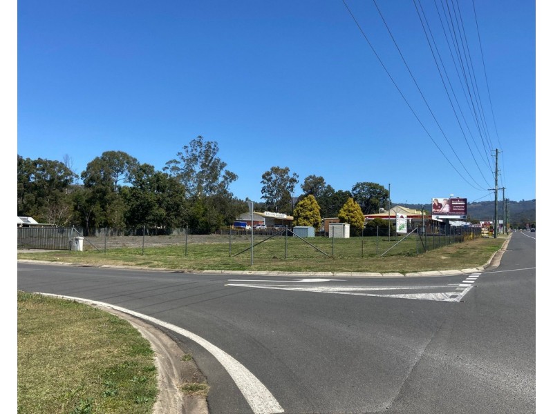 1 – 3 Stewart Street, Withcott QLD 4352