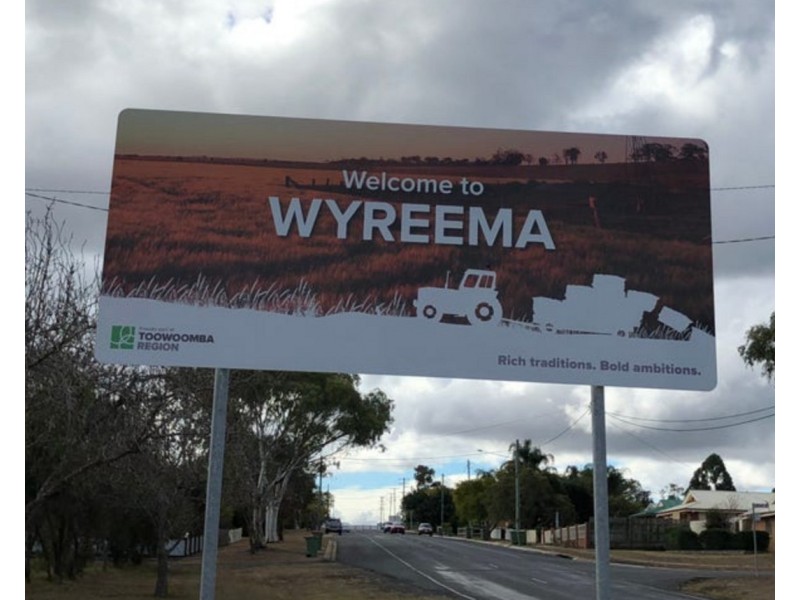 23 Fitzgerald Circuit, Wyreema QLD 4352